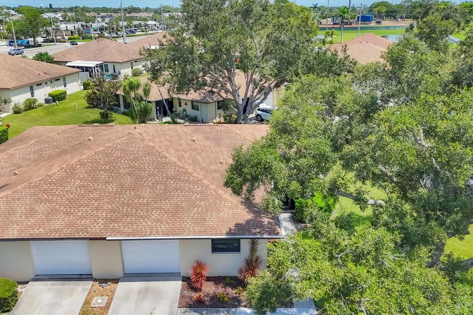 3305 Vivienda Blvd photo 5