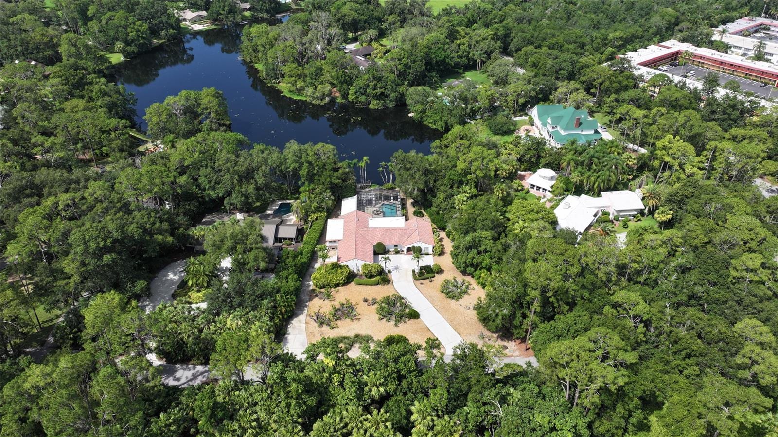 200 Island Way photo 2