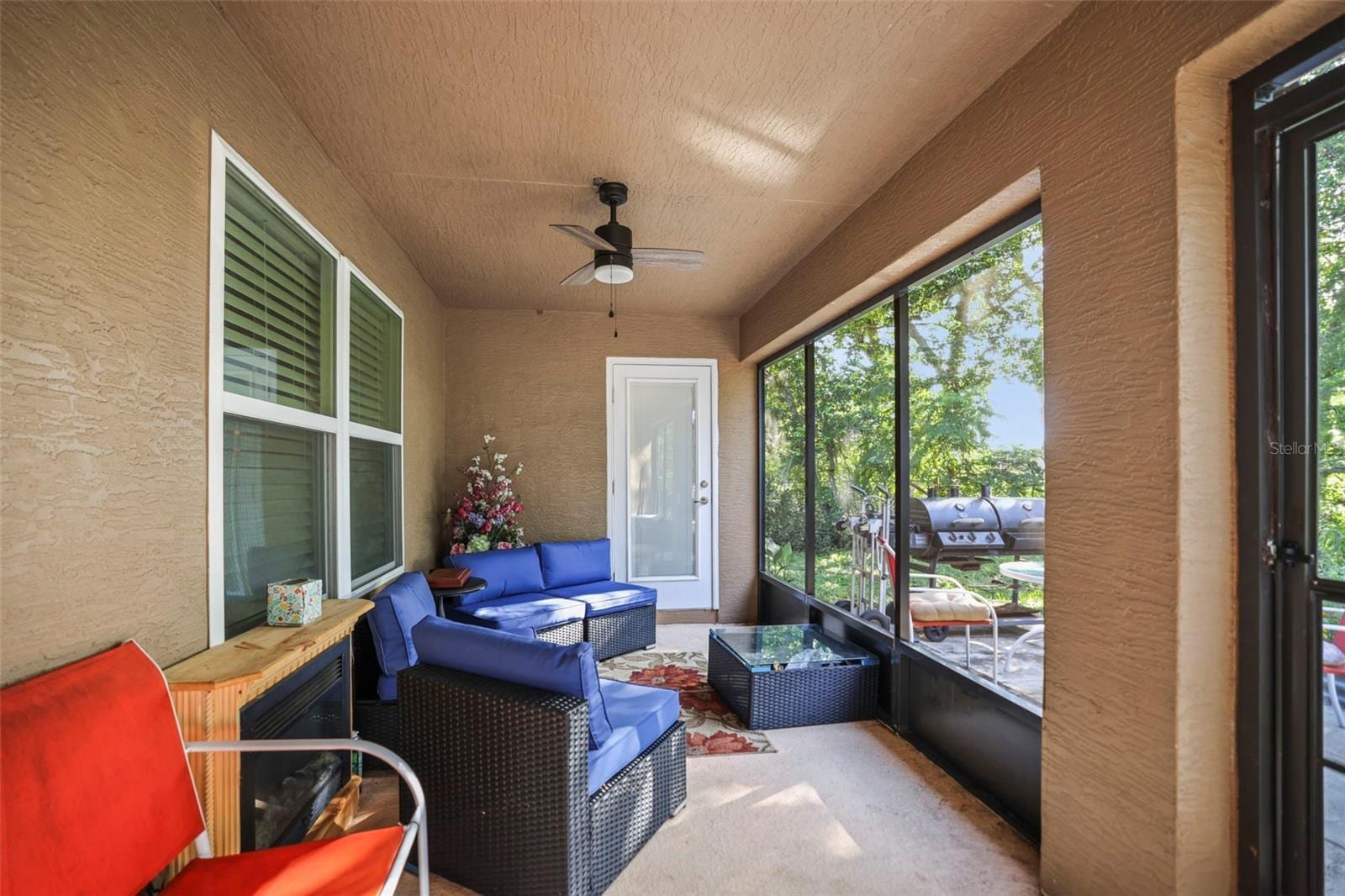 190 Rusk Cir photo 5