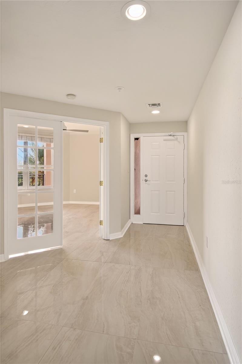 5430 Eagles Point Cir #202 photo 4