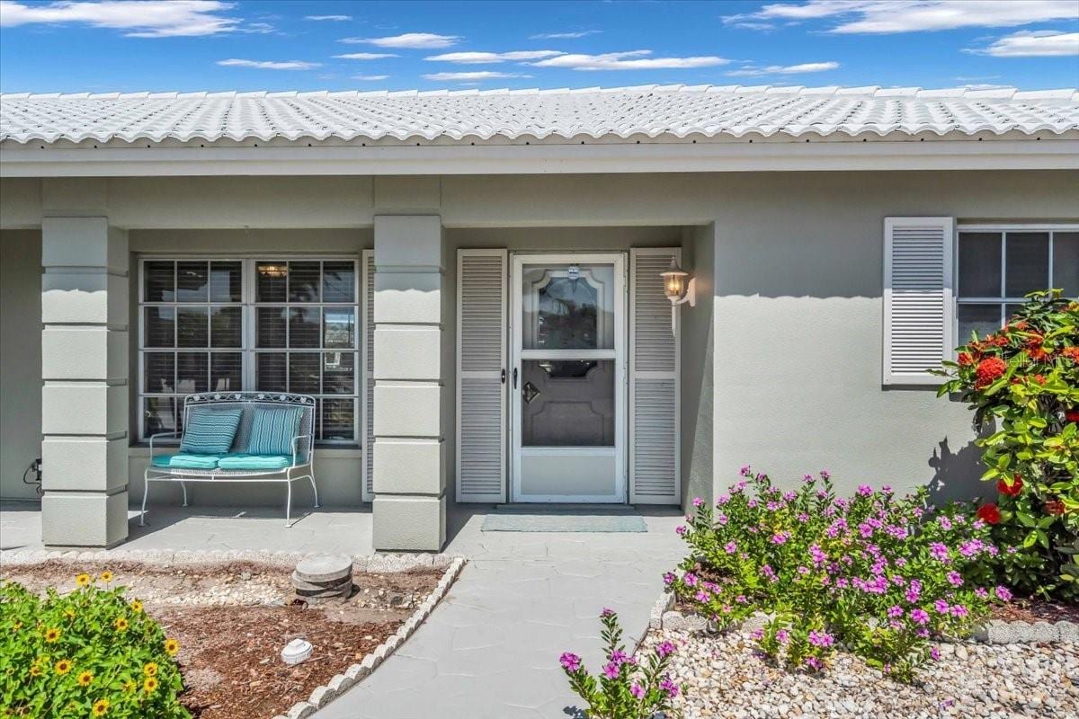 3816 Royal Palm Dr photo 3