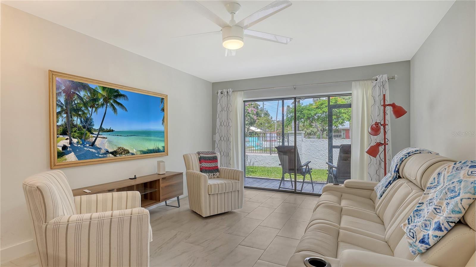 631 N Orange Ave #107 photo 4