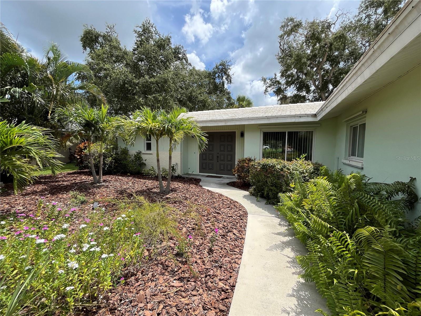 3337 Spring MILL Cir photo 5
