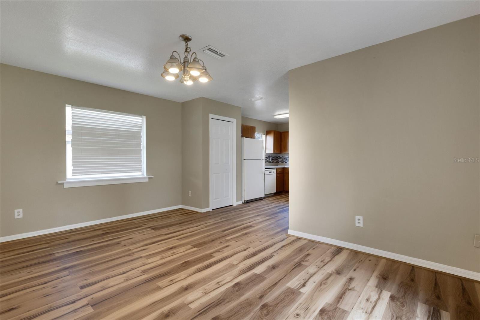 3100 W Reynolds St photo 5
