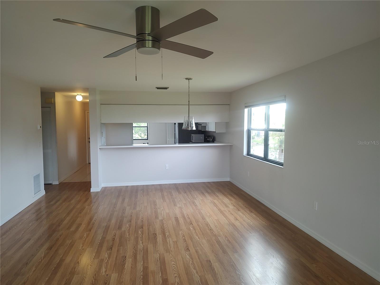 515 Leffingwell Ave #109 photo 3