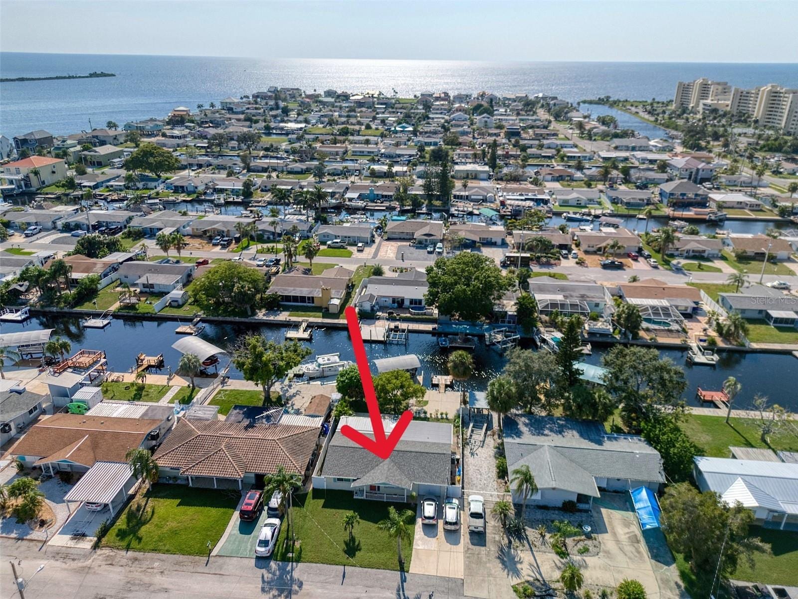 13625 Maria Dr photo 3