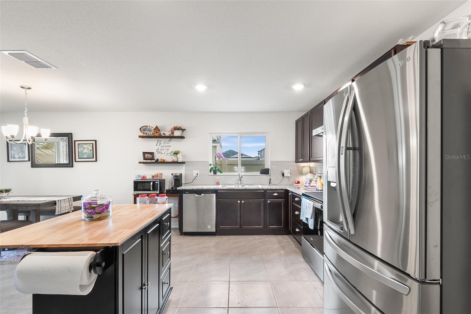 1228 Denali Dr photo 2
