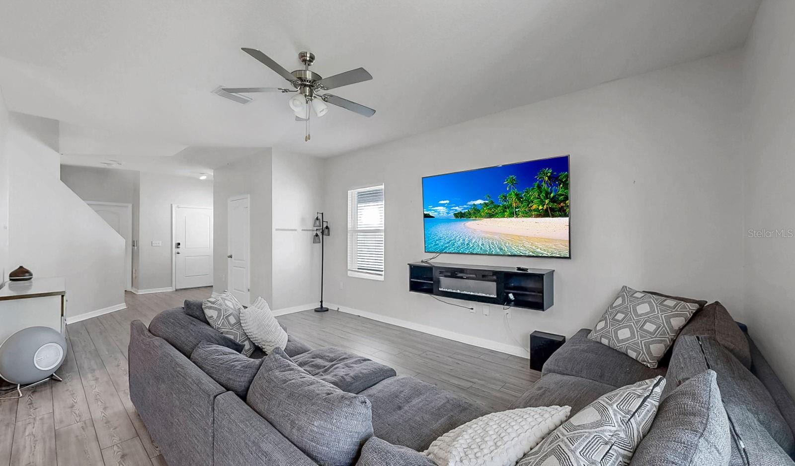 5453 Fez CT photo 3