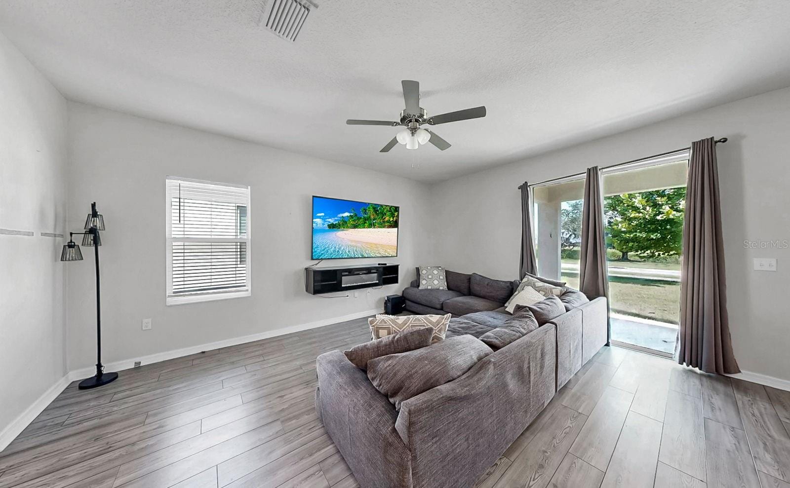 5453 Fez CT photo 4