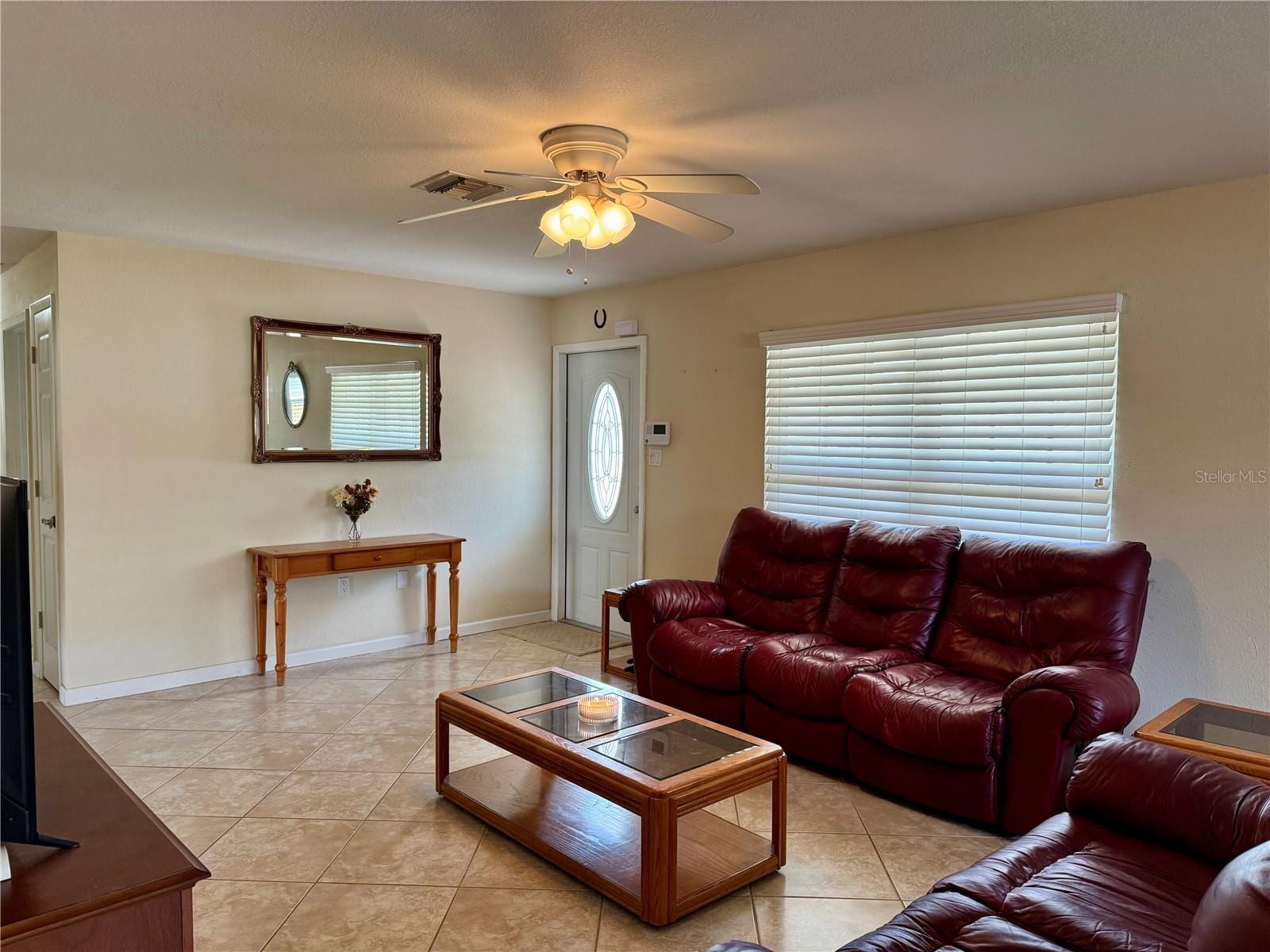 5337 Colewood Pl photo 4