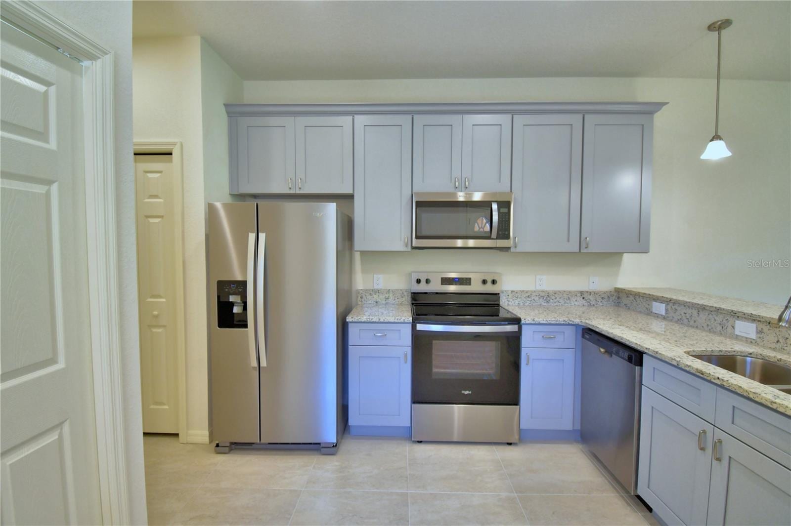 1709 Linz CT photo 5