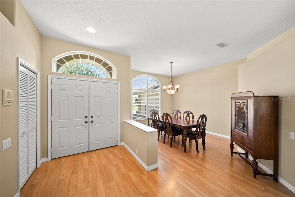 4321 Presidential Avenue Cir E photo 4