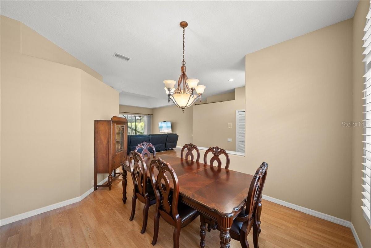 4321 Presidential Avenue Cir E photo 5