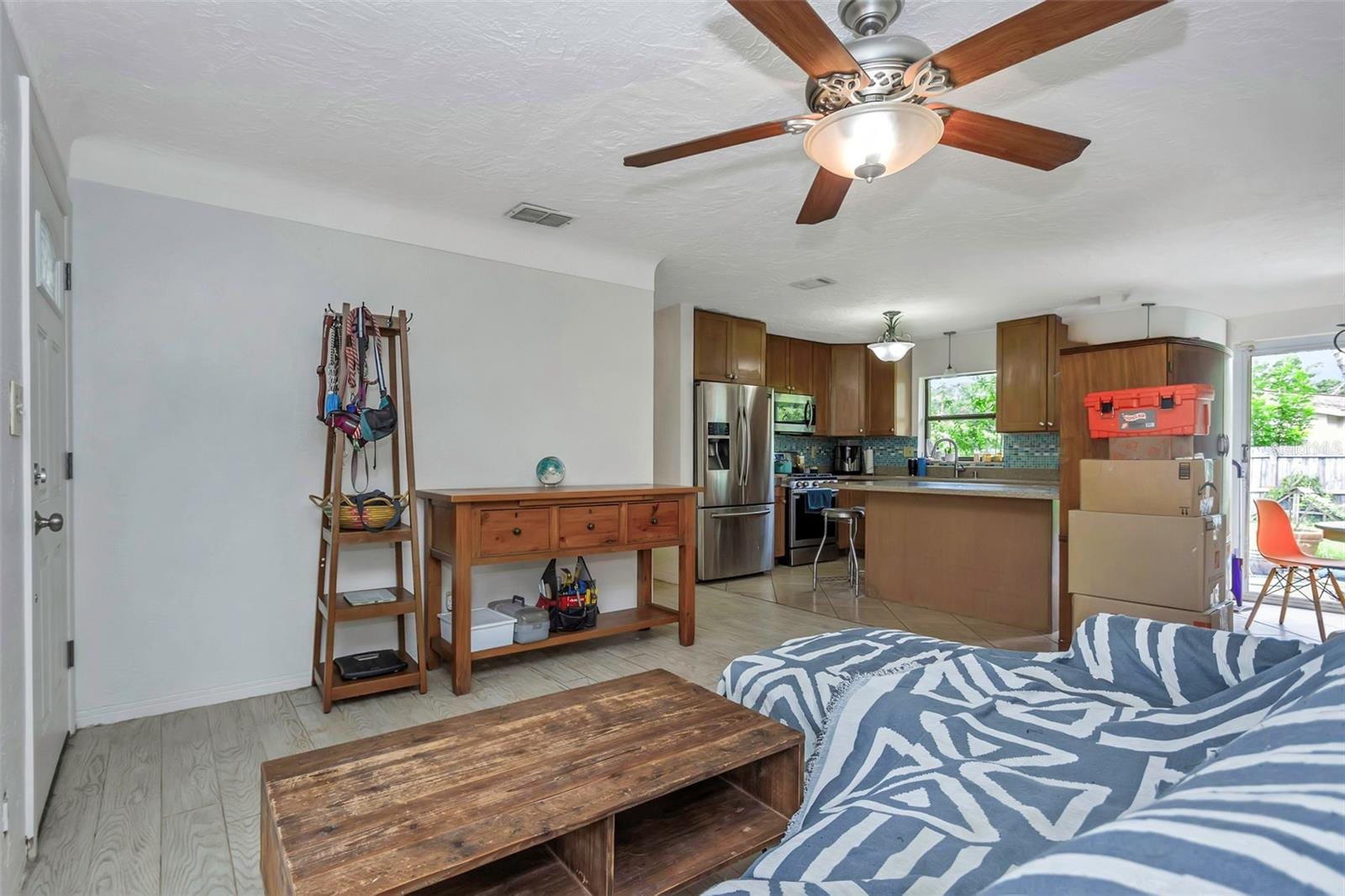 2600 56th Ln N photo 5
