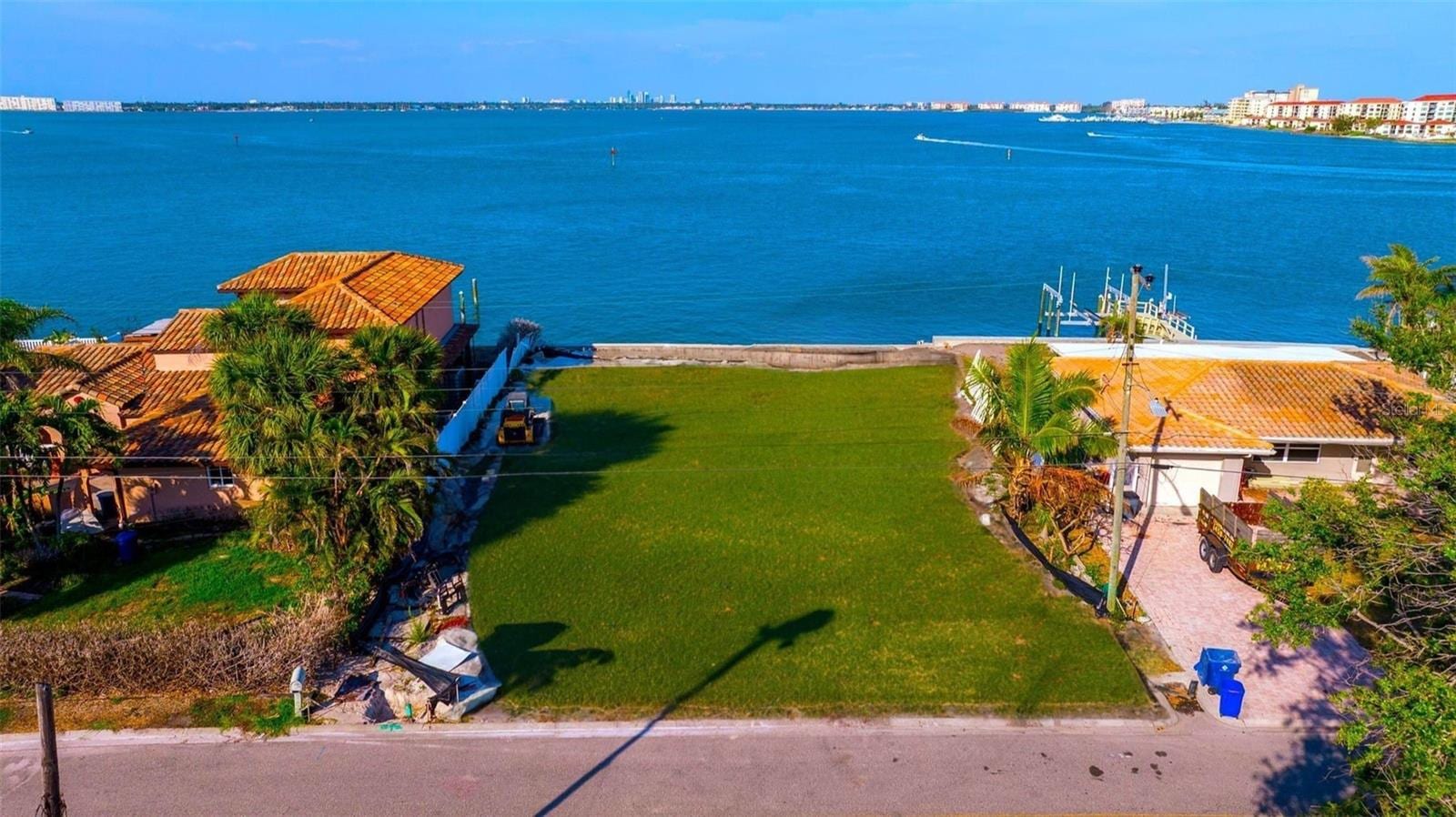 500 Belle Point Dr photo 4