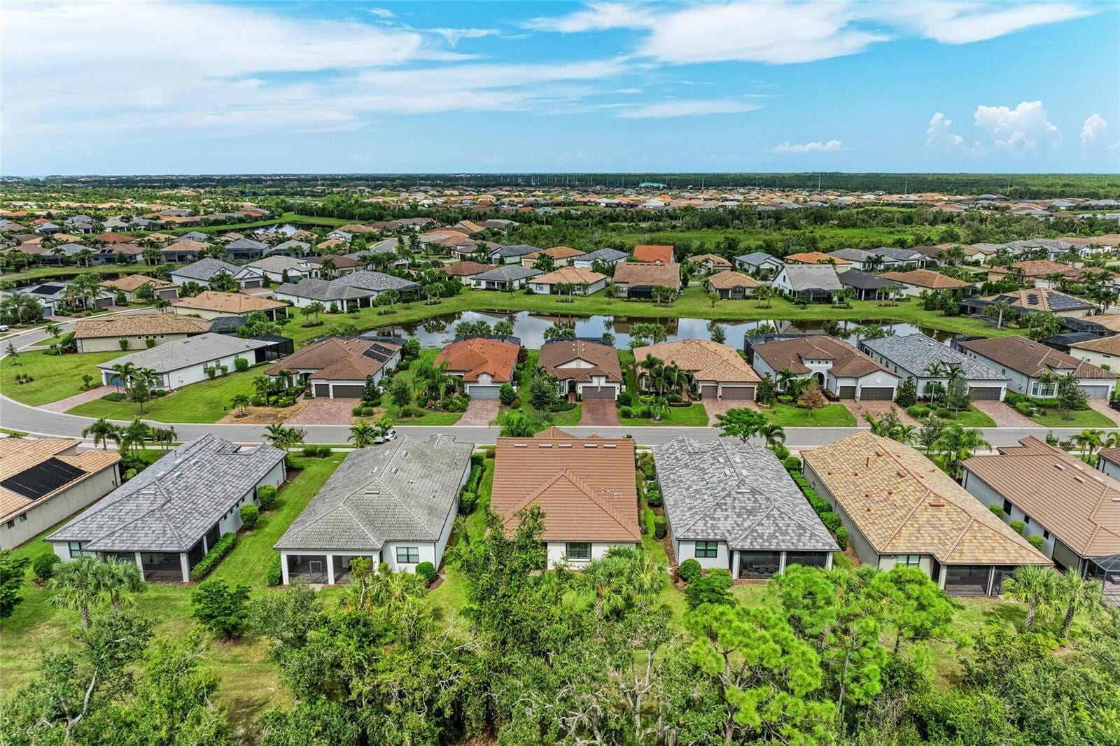 7572 Viola Loop photo 4