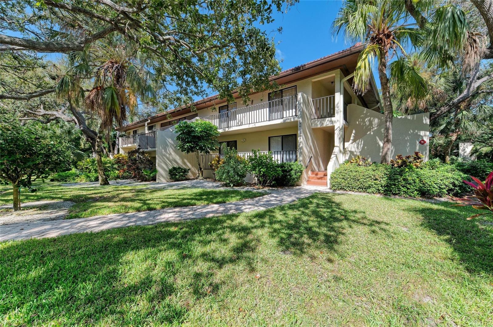 3902 Mourning Dove Dr #235 photo 4