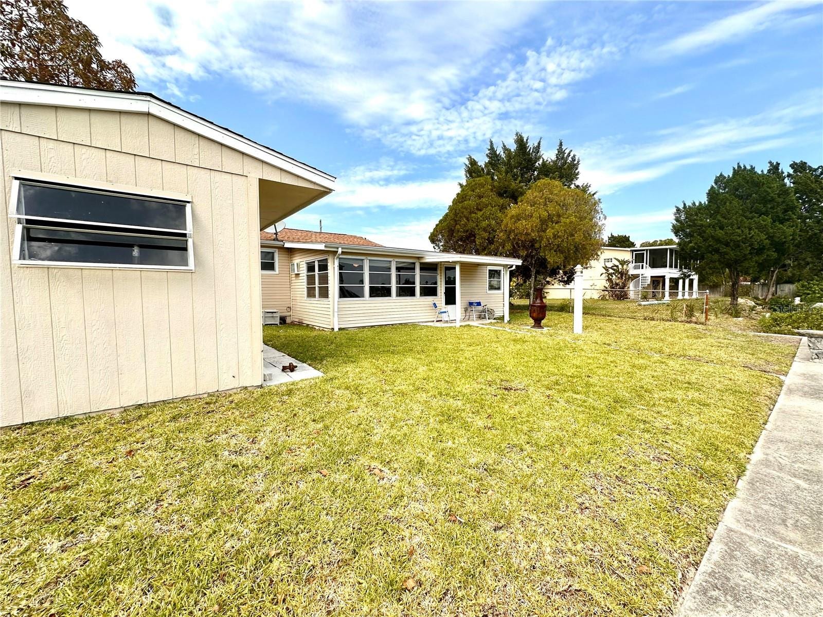 4016 Eagle Nest Dr photo 5