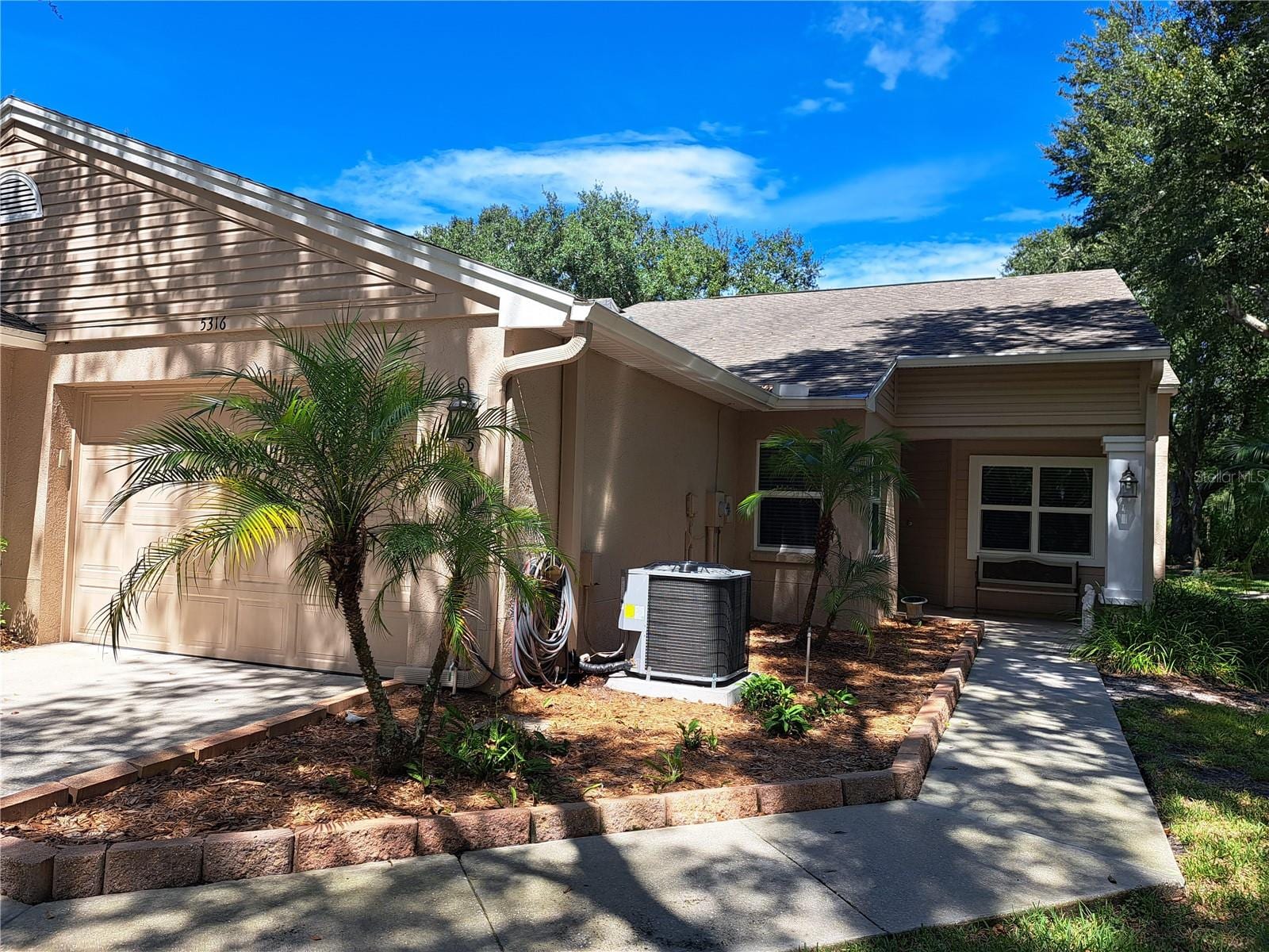 5316 Lochmead Ter photo 3