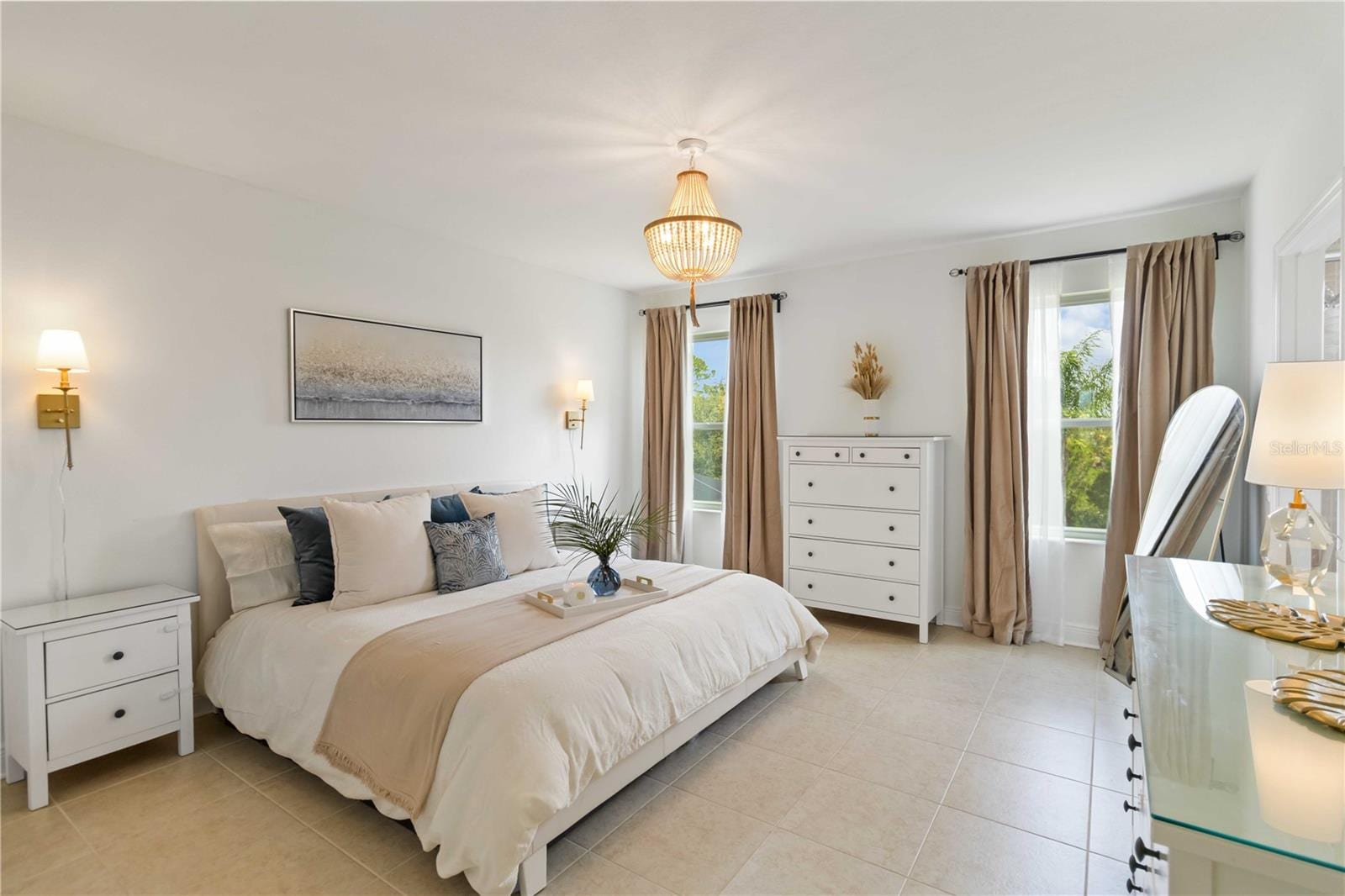10109 Canaveral Cir photo 4