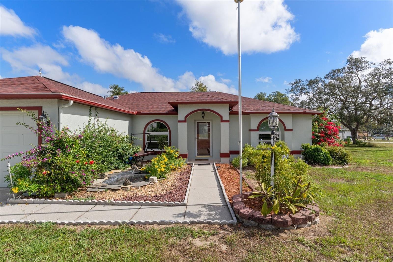 2104 Linwood Ave photo 5