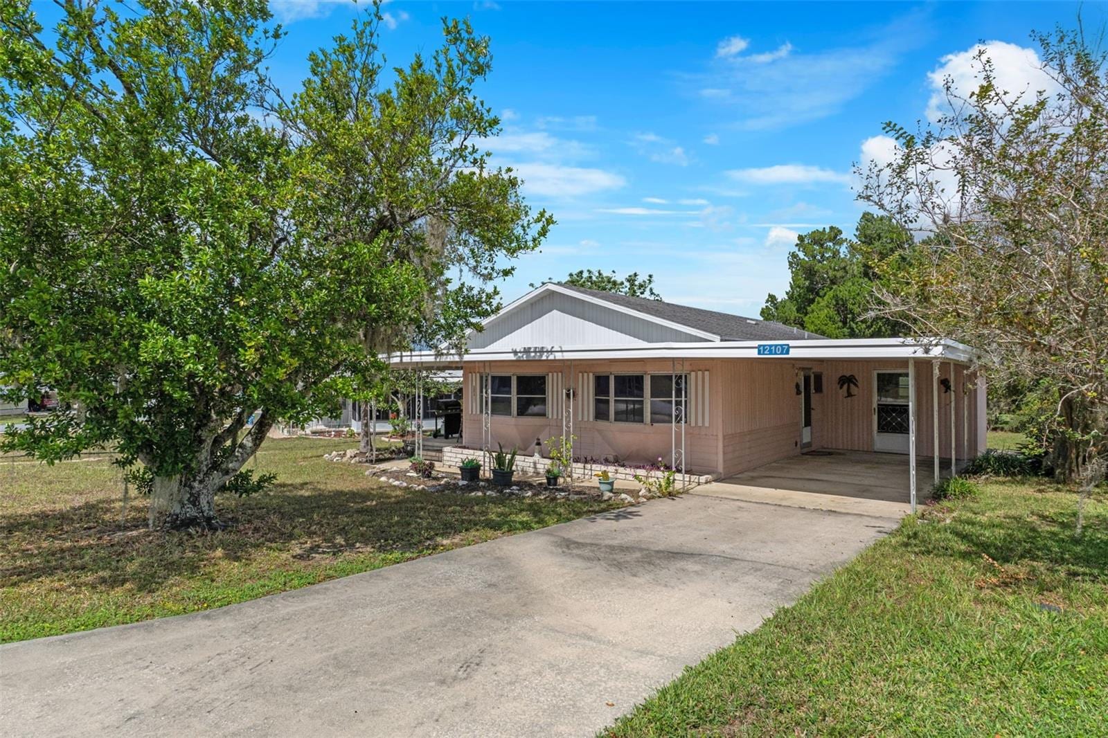 12107 Eldorado Ave photo 3