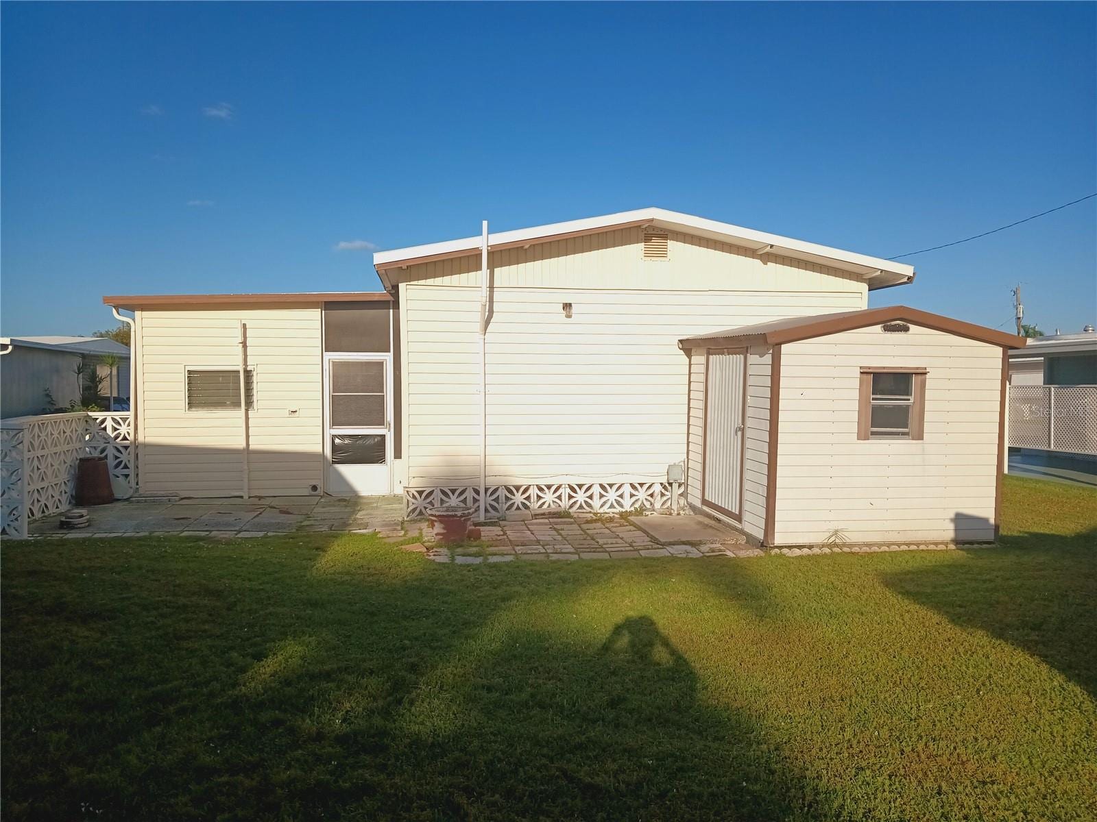 5229 Bel Air Ave photo 4