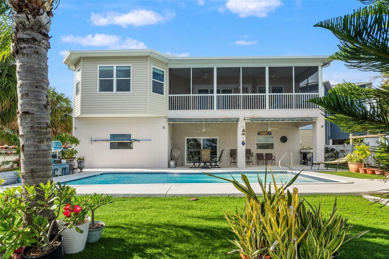 4366 6th Isle Dr photo 3