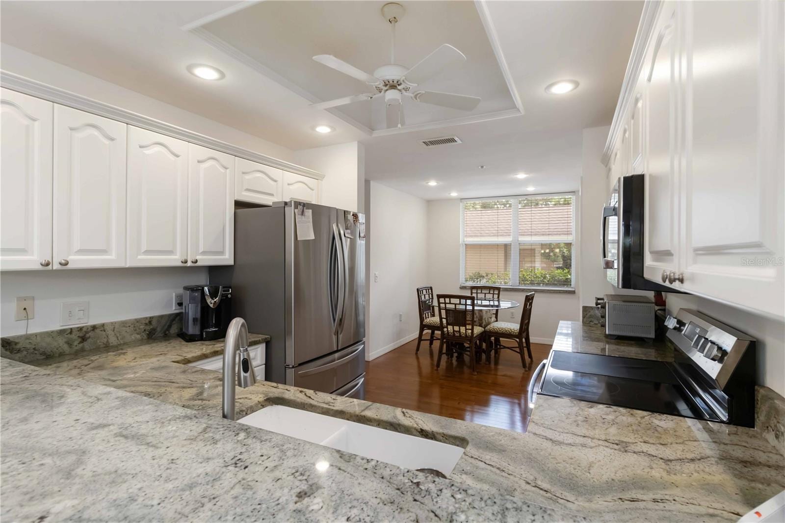 5240 Hyland Hills Ave #1415 photo 3
