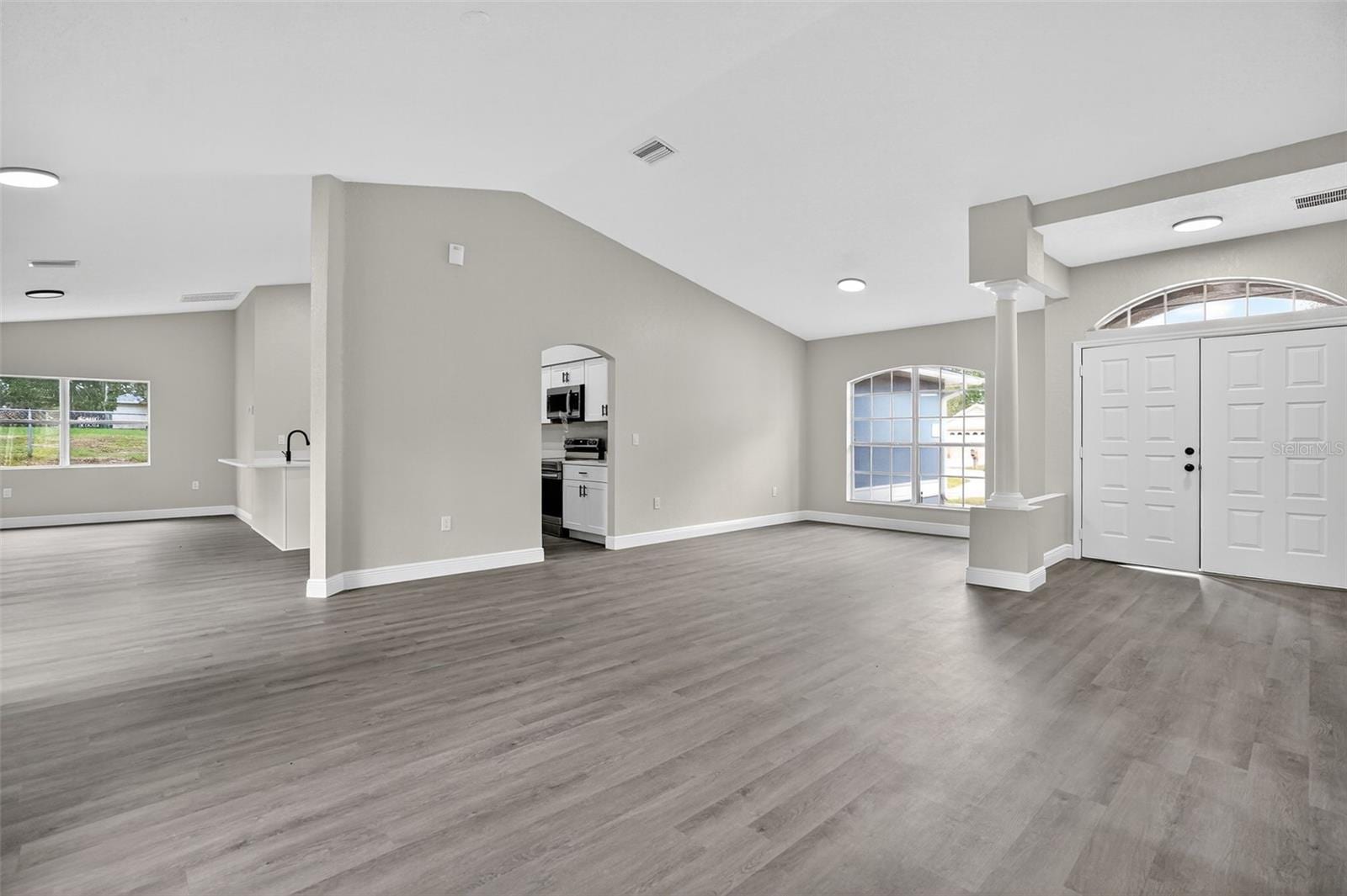 10294 Desert Sparrow Ave photo 5