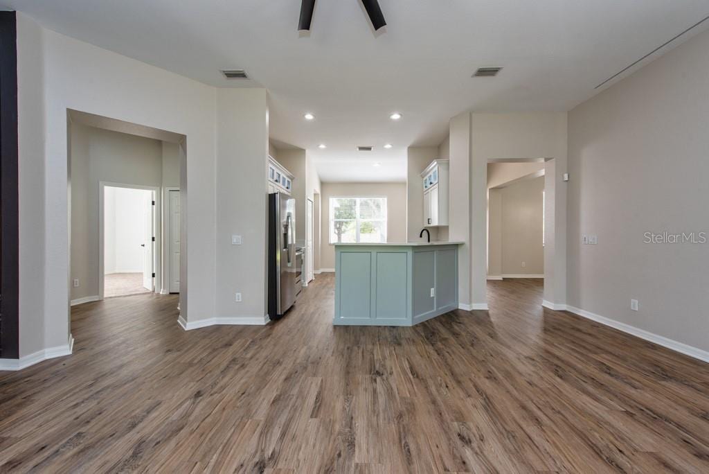 11104 Holly Cone Dr photo 4