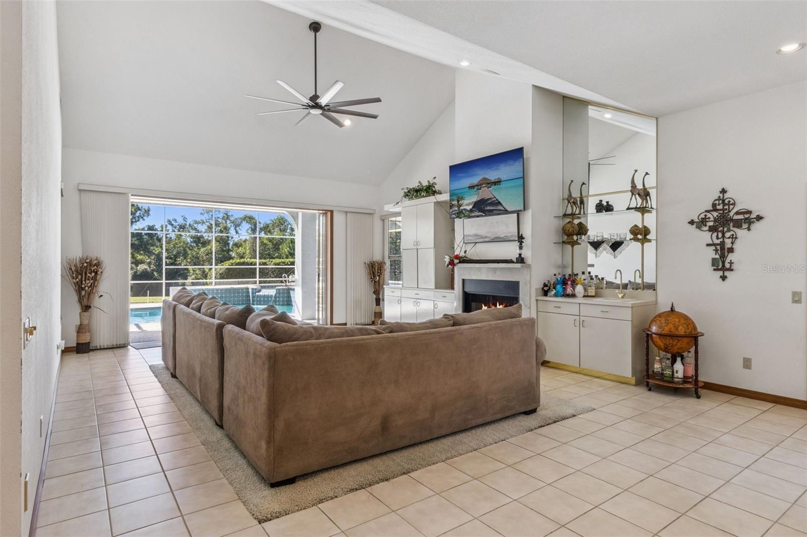 2964 Plantation Rd photo 5