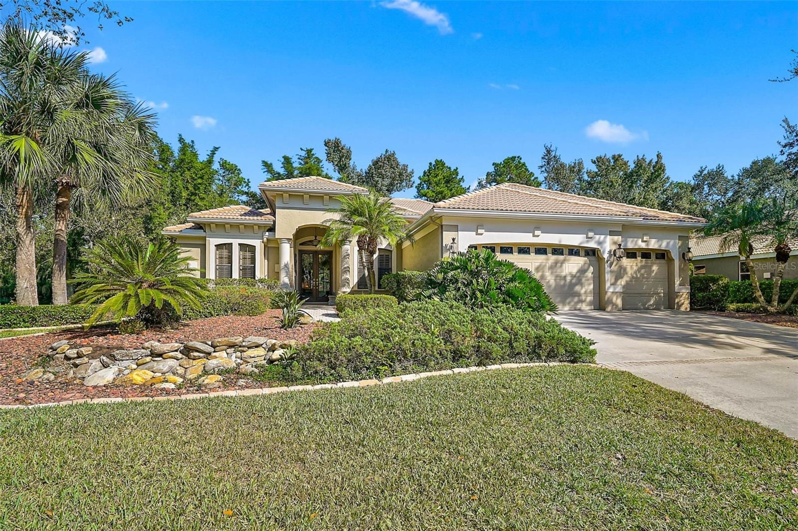 11420 Savannah Lakes Dr photo 2