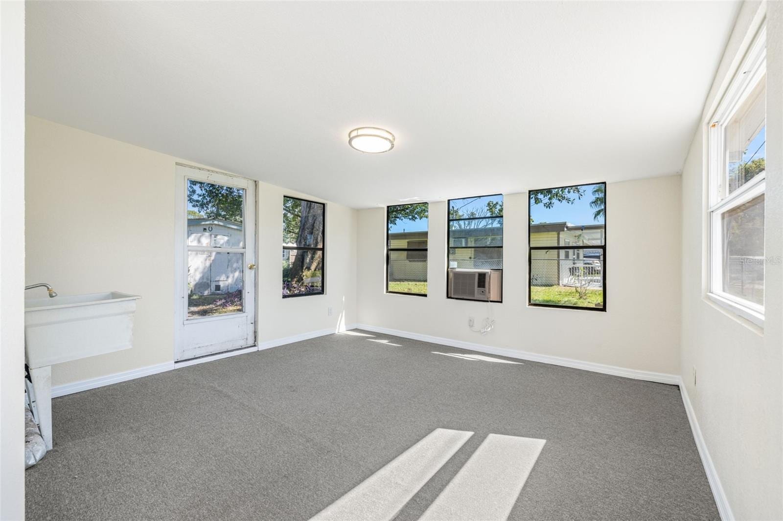 39019 Heath Dr photo 5