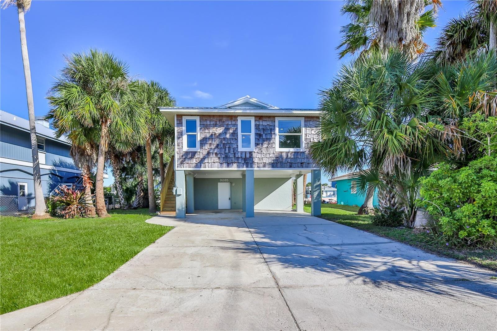 3285 Minnow Creek Dr photo 5