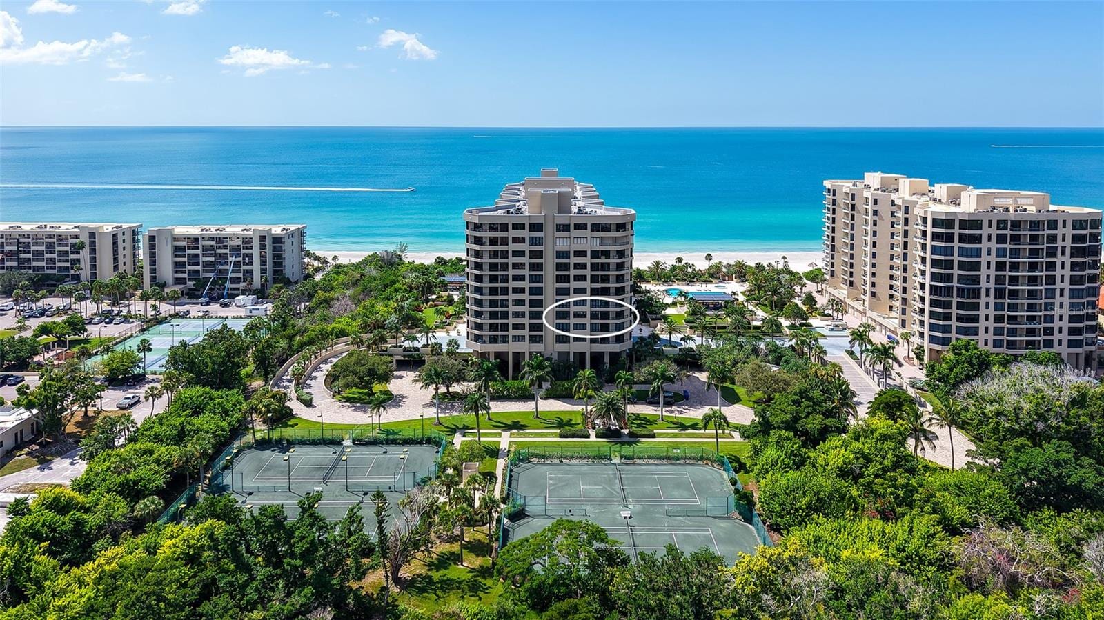 1211 Gulf Of Mexico Dr #301 photo 2