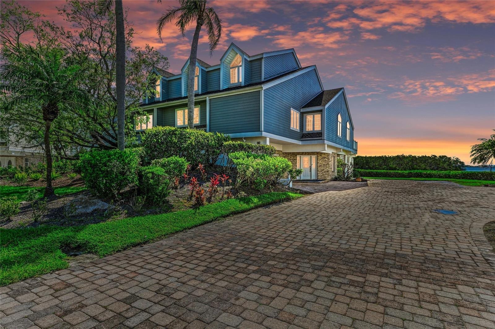 12 Tidy Island Blvd photo 2