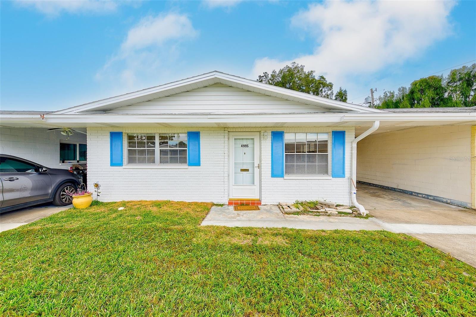 4995 Trillium CT N photo 3
