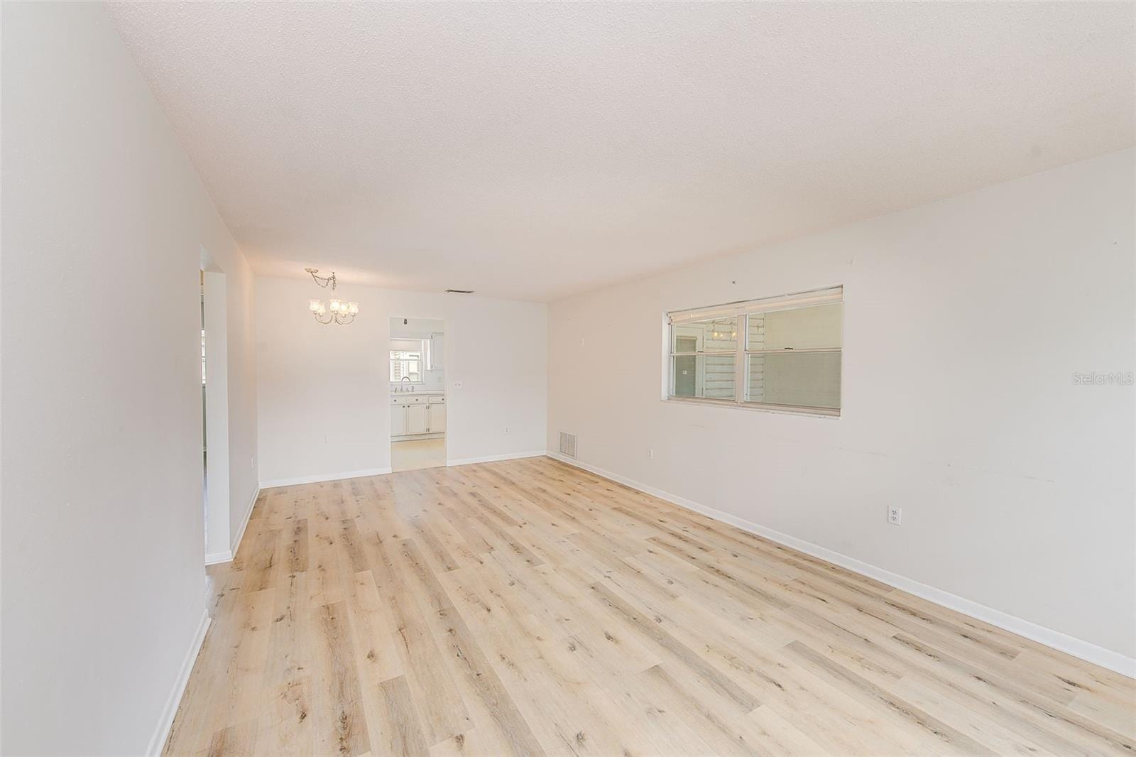 4995 Trillium CT N photo 5