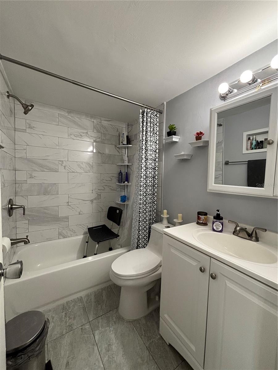 5820 N Church Ave #348 photo 2