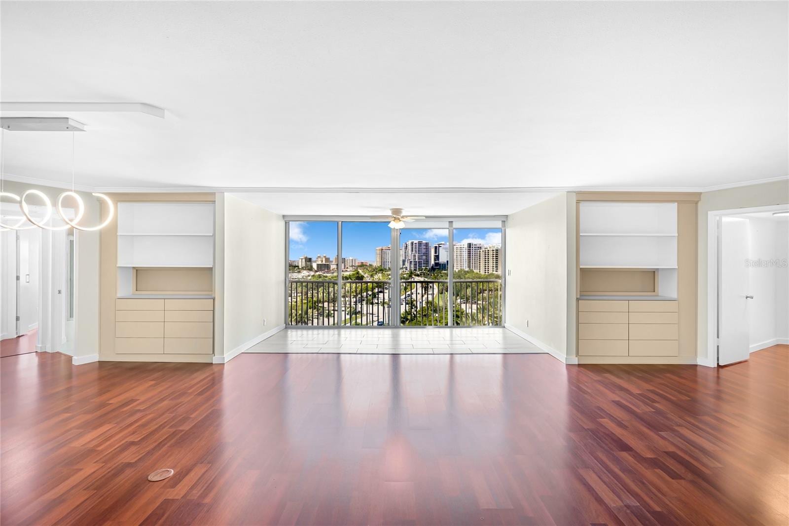 435 S Gulfstream Ave #1004 photo 4