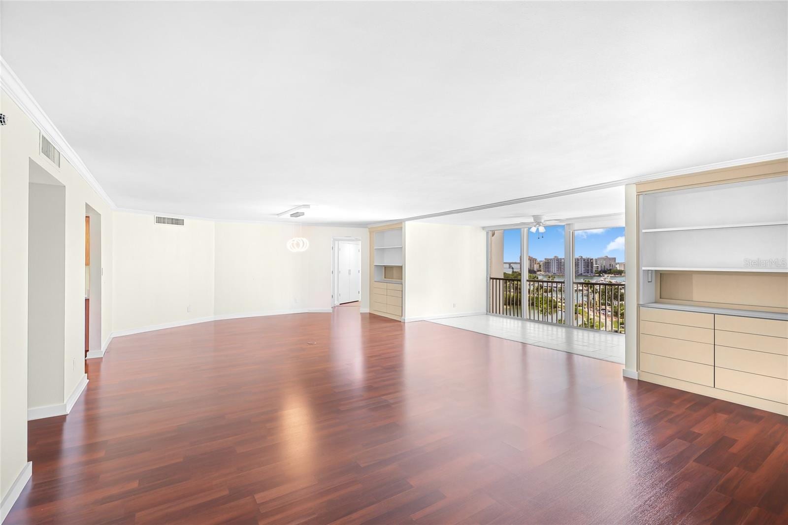 435 S Gulfstream Ave #1004 photo 5
