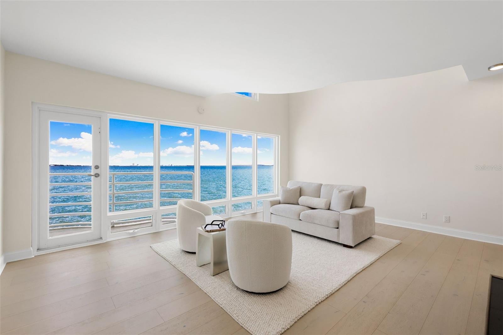 4950 Bayshore Blvd #23 photo 5
