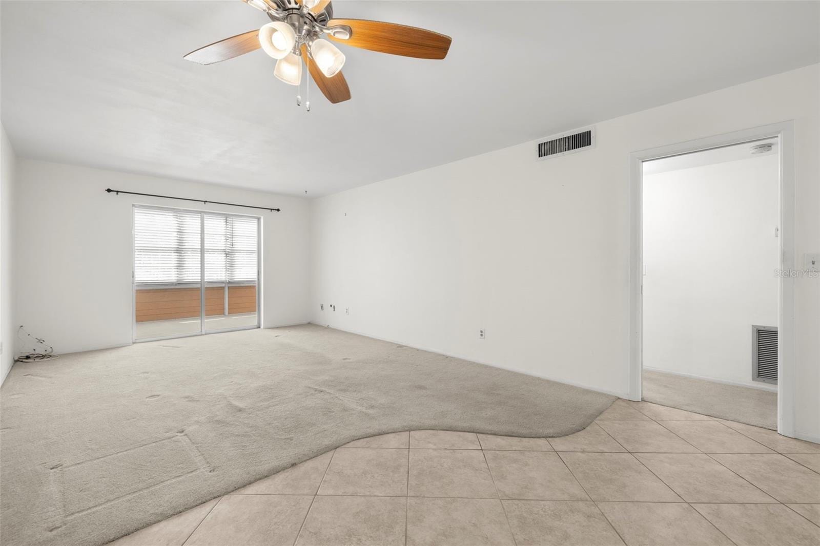 400 Glennes Ln #206 photo 5