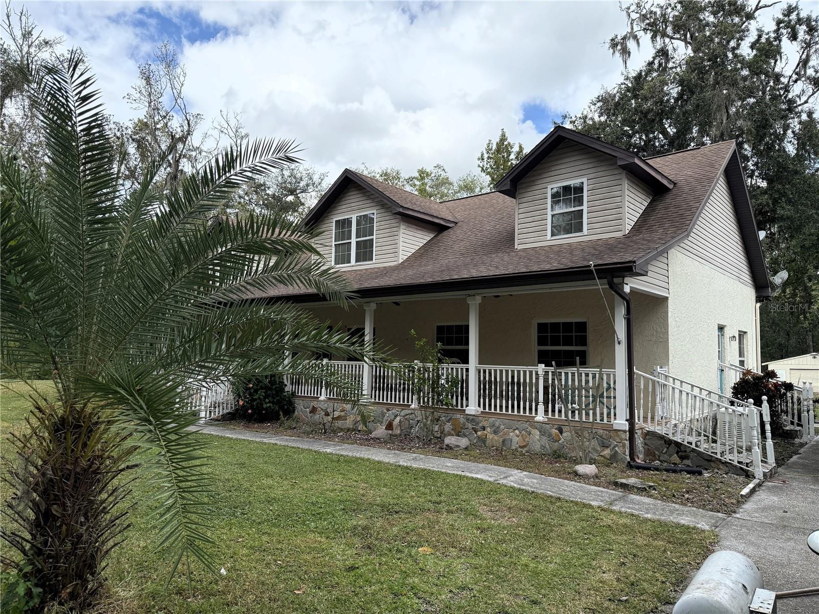13517 Citrus Way photo 3