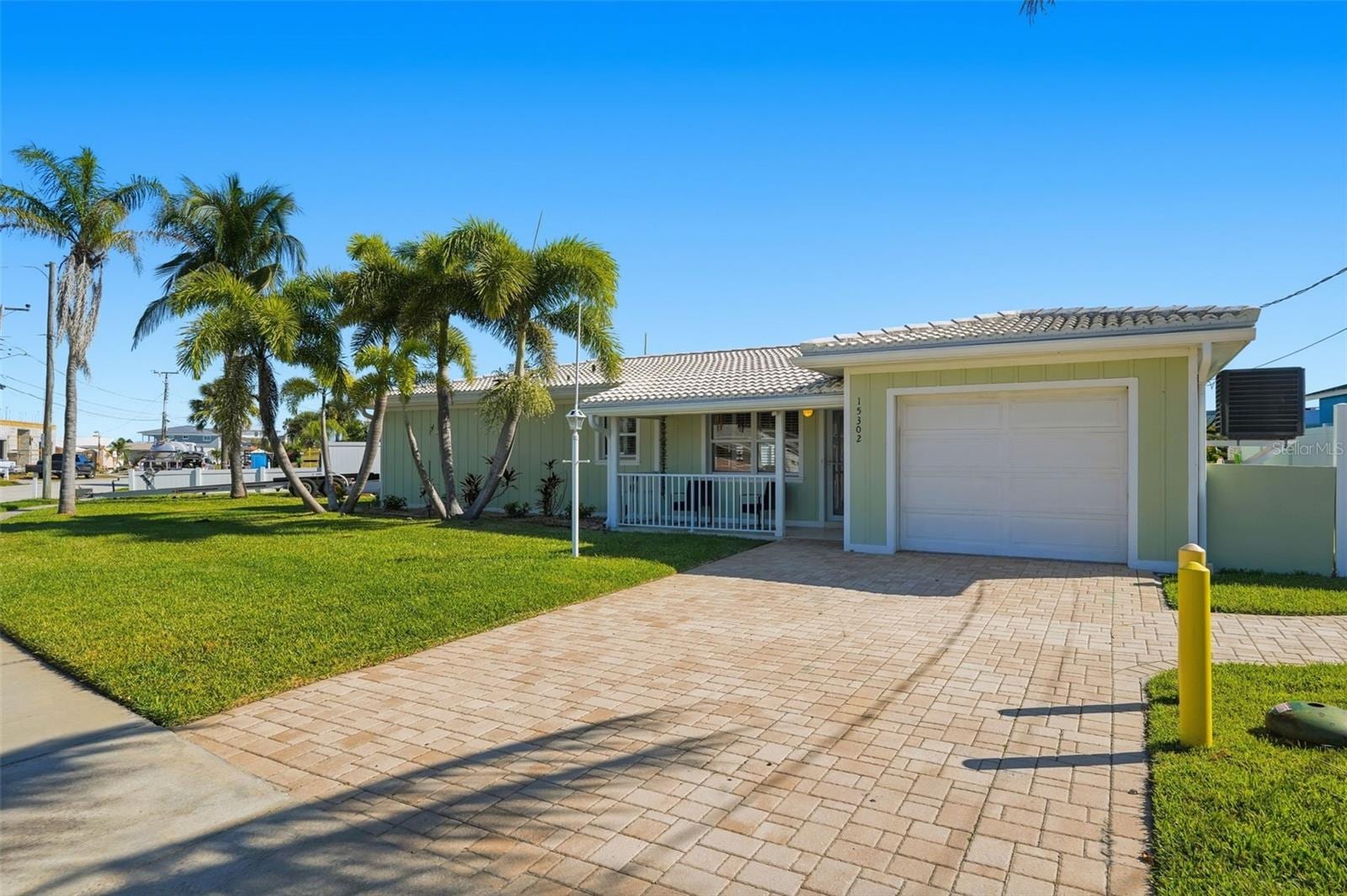 15302 Harbor Dr photo 3