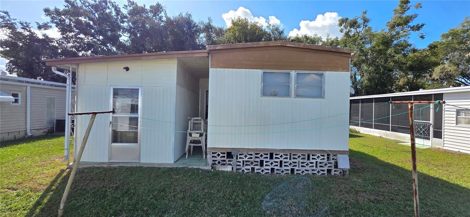 37021 Karen Ave photo 4