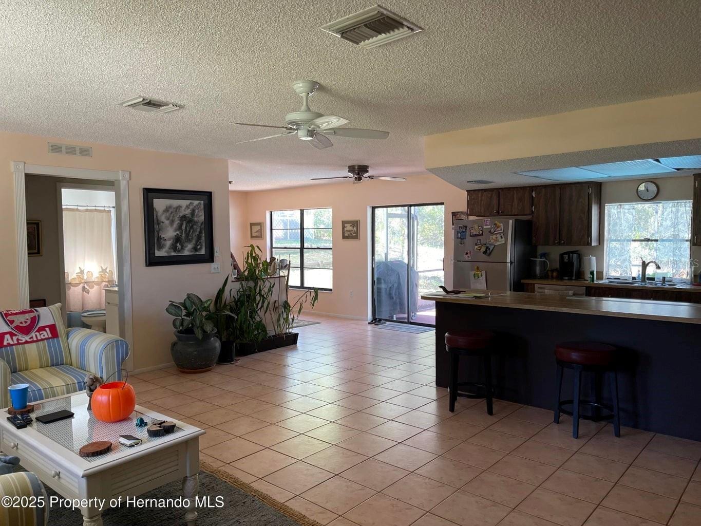 6233 Hancock Ave photo 4