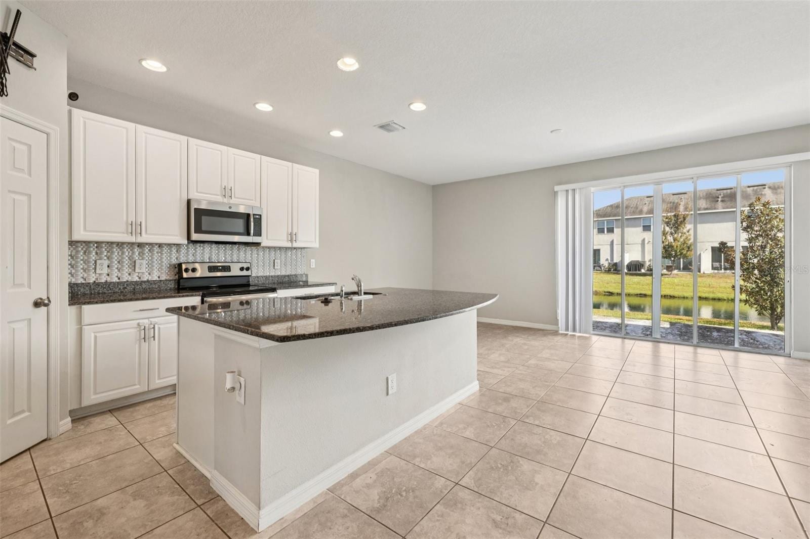 7022 Summer Holly Pl photo 3