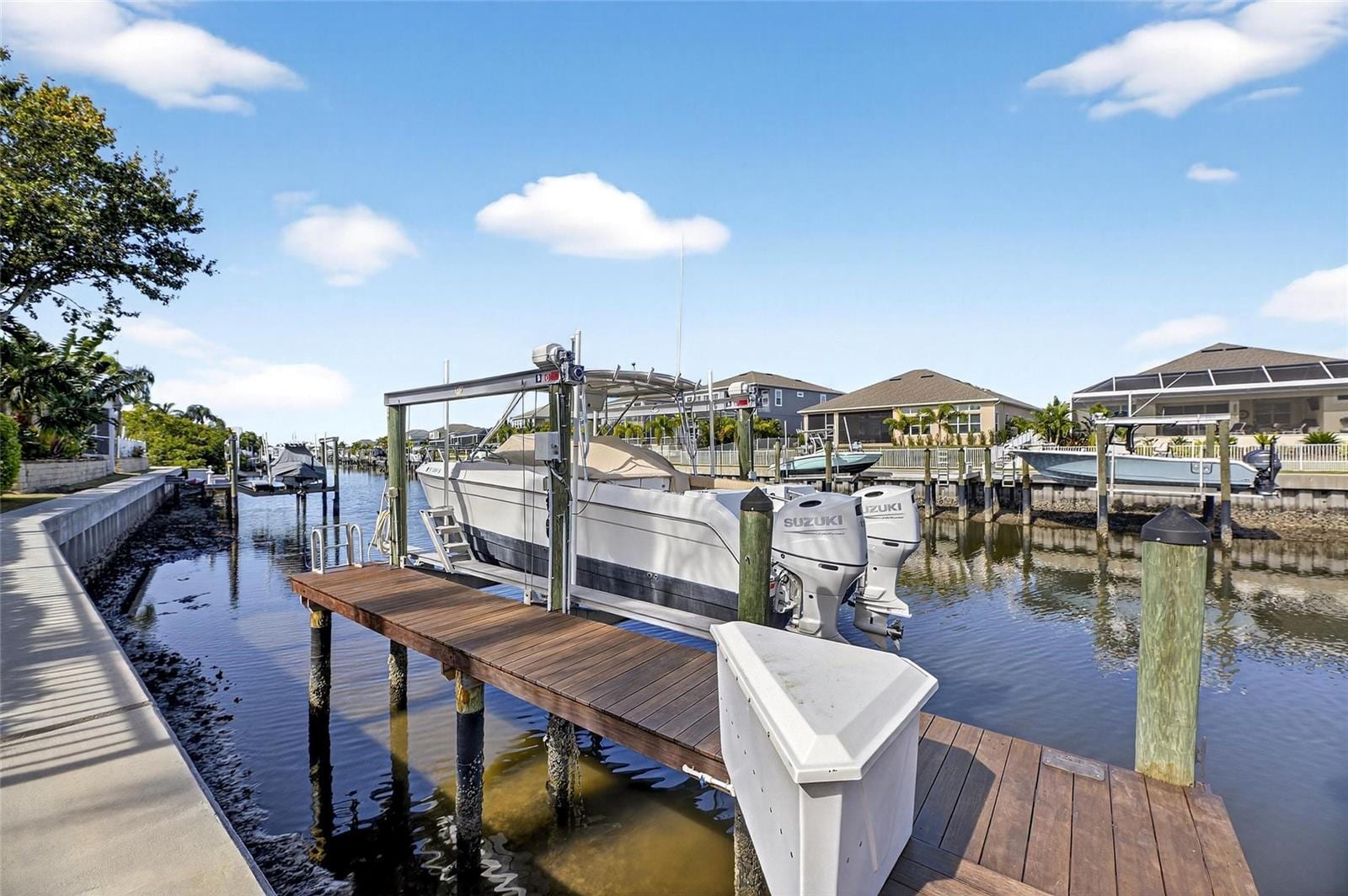 539 Islebay Dr photo 5